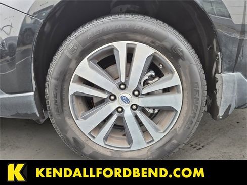 Used 2018 Subaru Outback 2.5i Limited image 10