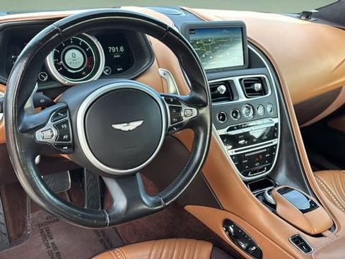 Used 2017 Aston Martin DB11 V12 image 9