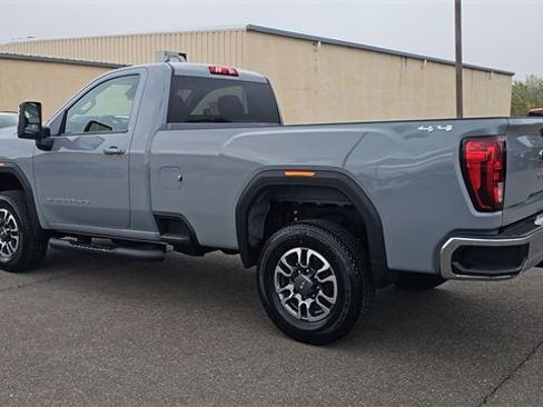 New 2025 GMC Sierra 3500 SLE image 6