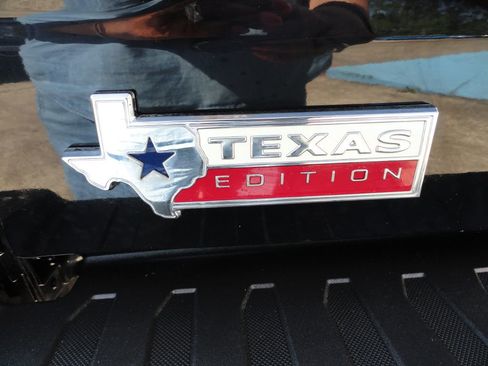 Used 2017 Ford F150 XLT RWD image 24