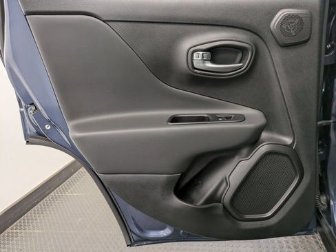 Used 2022 Jeep Renegade Limited w/ Sun, Sound & Wheels Group image 22