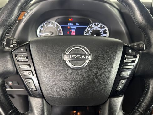 Used 2024 Nissan Armada SL w/ Captain's Chairs Package AWD/4WD image 21