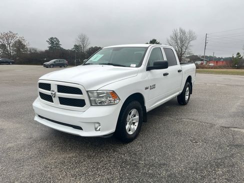 Used 2018 RAM 1500 Express image 2