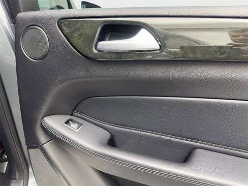 Used 2018 Mercedes-Benz GLS 450 4MATIC image 46