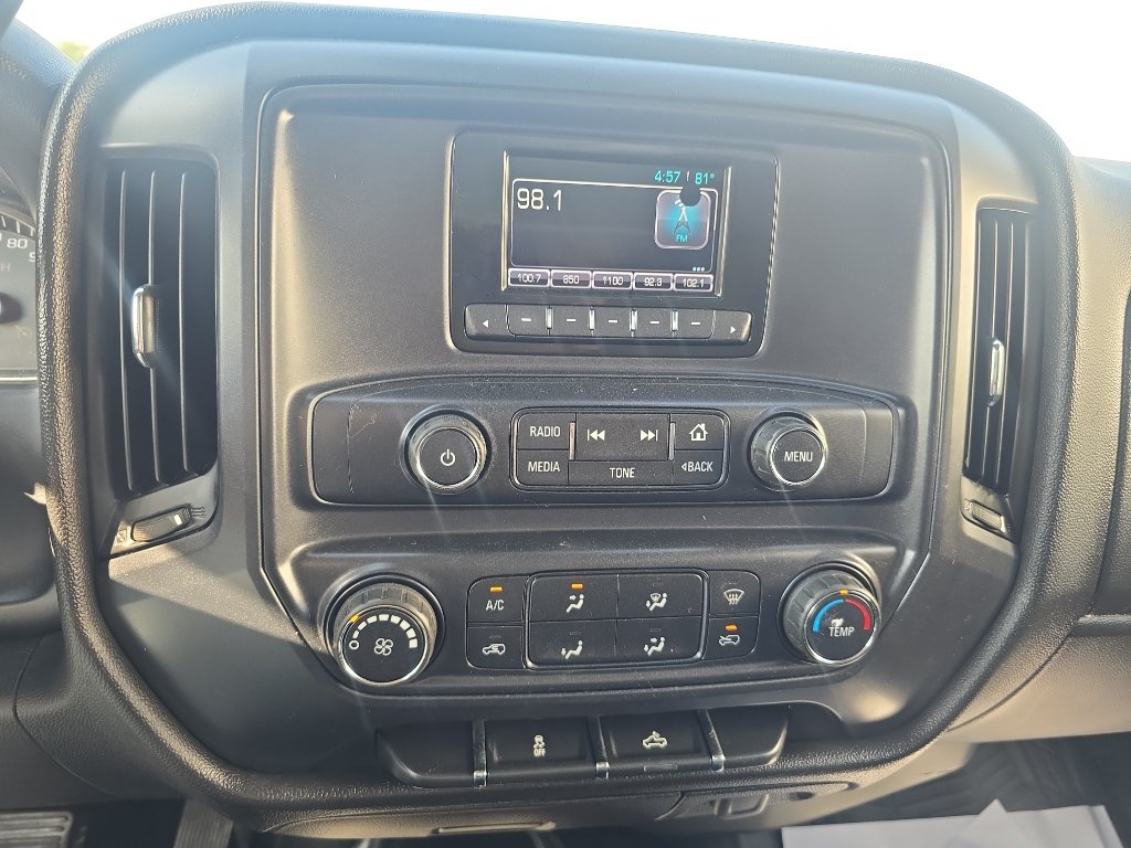 Used 2015 Chevrolet Silverado 3500 2WD Regular Cab image 28