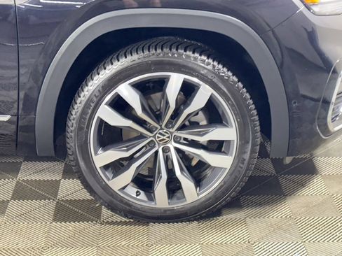 Certified 2021 Volkswagen Atlas Cross Sport SEL Premium R-Line AWD/4WD image 25