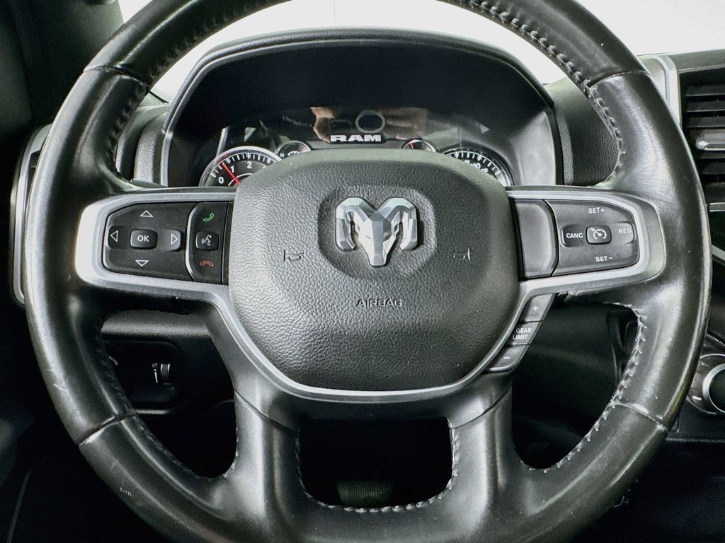 Used 2021 RAM 1500 Big Horn RWD image 34