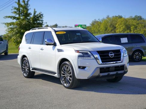 Used 2024 Nissan Armada Platinum w/ Captain's Chairs Package image 9