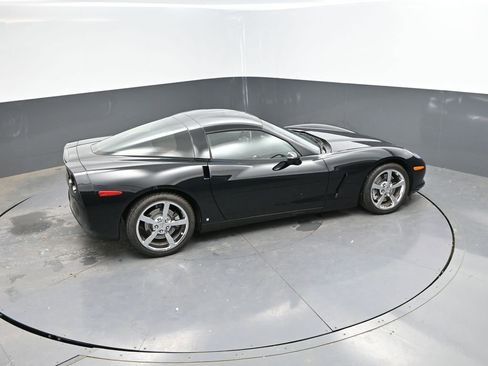 Used 2009 Chevrolet Corvette Coupe w/ Preferred Equipment Group RWD image 34