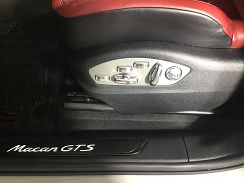 Certified 2023 Porsche Macan GTS AWD/4WD image 30