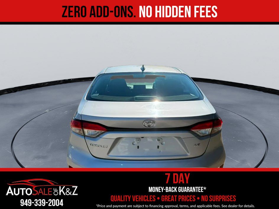 Used 2020 Toyota Corolla LE FWD image 2
