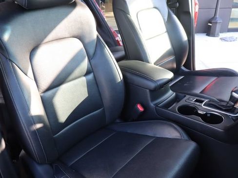 Used 2020 Kia Sportage EX w/ EX Technology Package FWD image 12