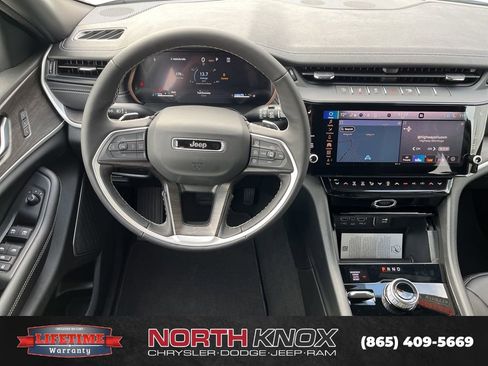 New 2026 Jeep Grand Cherokee L Limited AWD/4WD image 13