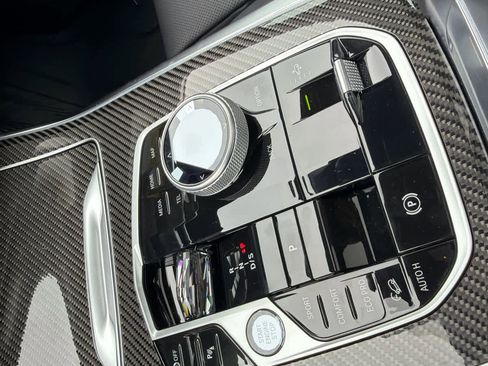 New 2026 BMW X7 M60i AWD/4WD image 28