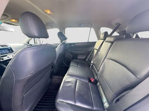 Used 2015 Subaru Outback 2.5i Limited w/ Popular Package #4 image 26
