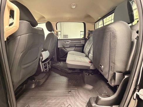 Used 2019 RAM 1500 Big Horn image 19