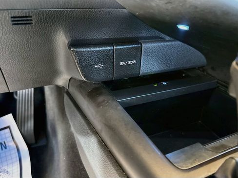 Used 2023 Toyota Camry XSE FWD image 24
