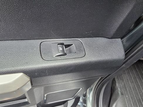 Used 2018 Ford F150 Lariat AWD/4WD image 32