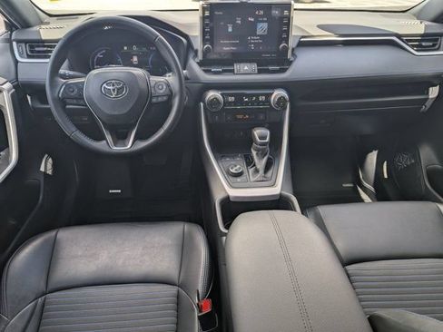 Used 2022 Toyota RAV4 XSE AWD/4WD image 19