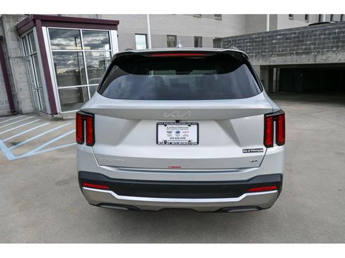 New 2026 Kia Sorento S image 6