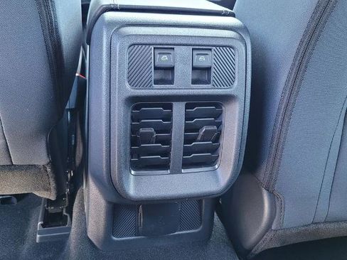 New 2025 Ford Bronco 4-Door image 8