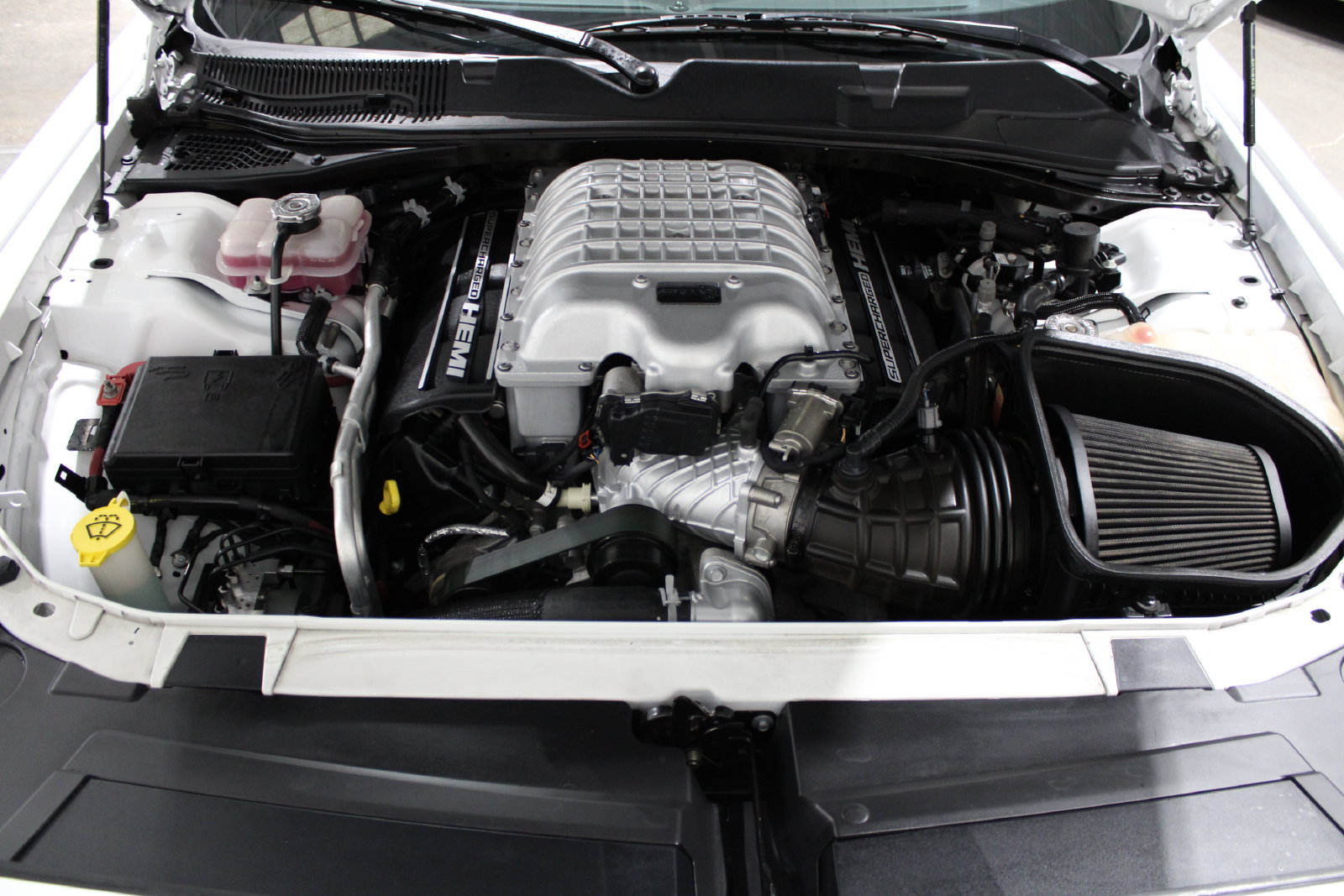 Used 2019 Dodge Challenger SRT Hellcat Redeye RWD image 36
