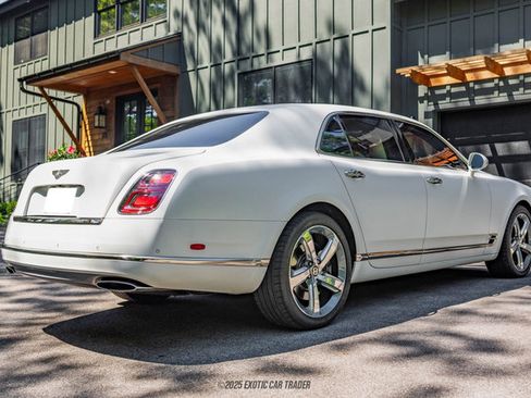 Used 2019 Bentley Mulsanne Speed image 8