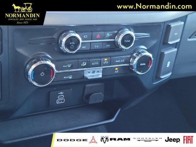 Used 2025 Ford F150 XLT w/ Equipment Group 301A Standard RWD image 11