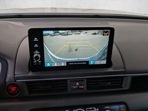 Used 2025 Honda Pilot Touring image 15