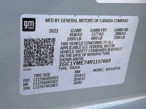 Certified 2024 Chevrolet Silverado 2500 Custom w/ Custom Value Package AWD/4WD image 25
