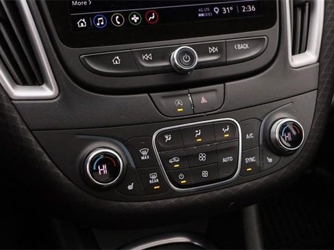 Used 2024 Chevrolet Malibu LT image 17