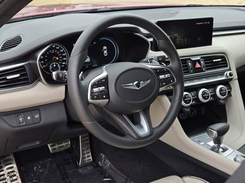 Used 2023 Genesis G70 3.3T w/ Sport Prestige Package image 19
