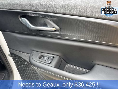 Used 2025 Jeep Grand Cherokee Altitude AWD/4WD image 25