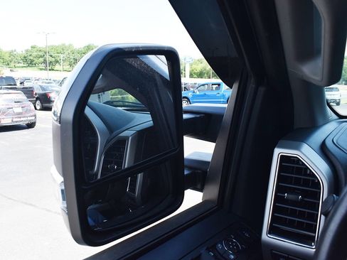Used 2020 Ford F250 Lariat w/ Tremor Off-Road Package AWD/4WD image 34
