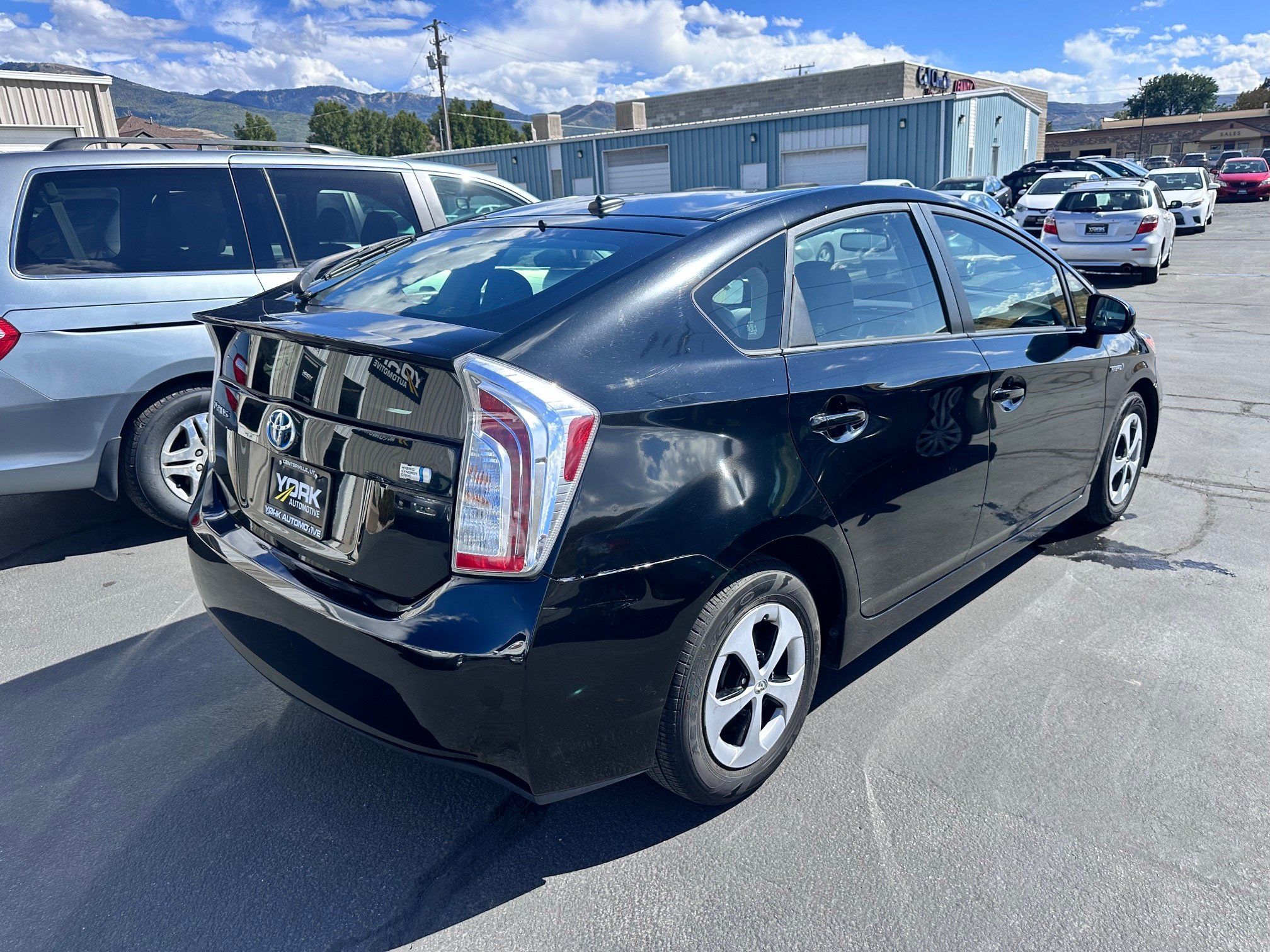 Used 2014 Toyota Prius Four FWD image 3