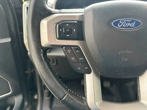 Used 2018 Ford F250 Lariat w/ Chrome Package AWD/4WD image 22