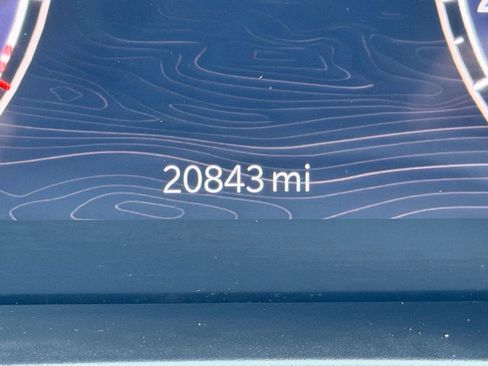 Certified 2024 Jeep Grand Cherokee Laredo w/ MOPAR Finishing Package RWD image 34