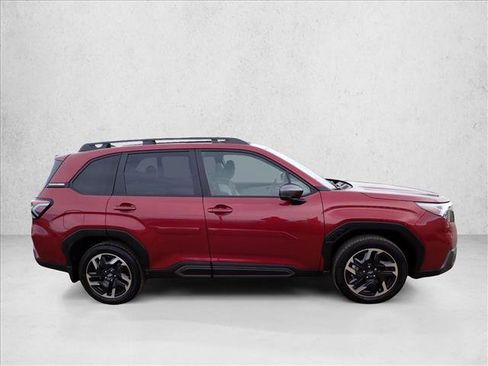 Certified 2025 Subaru Forester Limited image 5