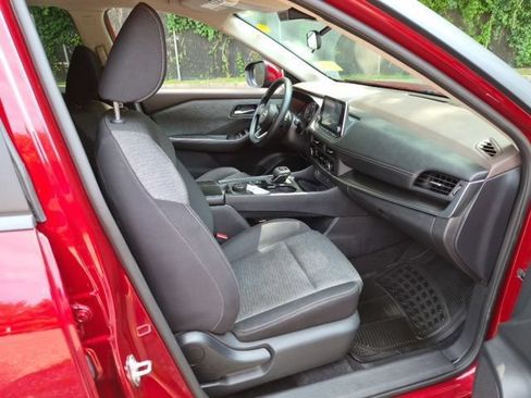 Used 2023 Nissan Rogue SV AWD/4WD image 11