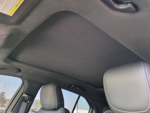 Certified 2023 Cadillac XT4 Premium Luxury image 18