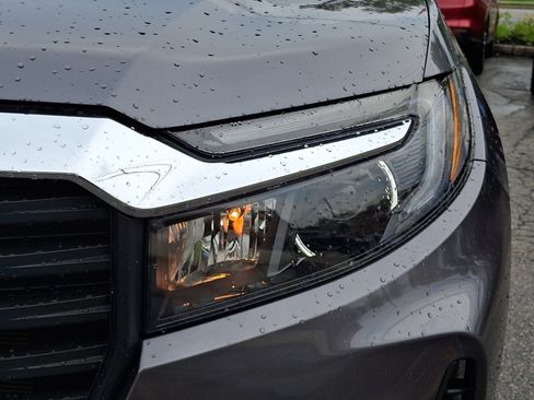 Used 2023 Honda Ridgeline RTL image 9