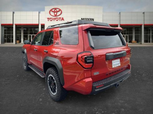 Certified 2025 Toyota 4Runner TRD Off-Road Premium AWD/4WD image 6