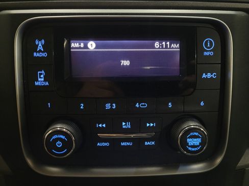 Used 2018 RAM 1500 Express AWD/4WD image 25