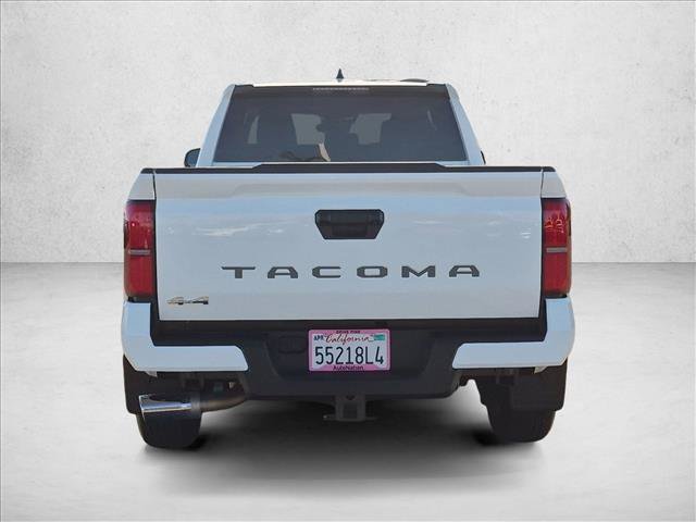 Certified 2025 Toyota Tacoma SR5 AWD/4WD image 7