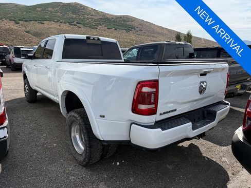 Used 2022 RAM 3500 Laramie AWD/4WD image 4
