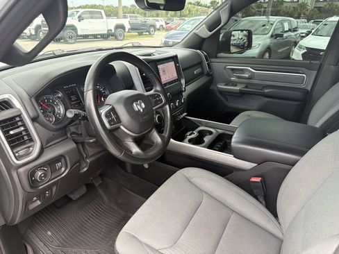 Used 2022 RAM 1500 Big Horn AWD/4WD image 18