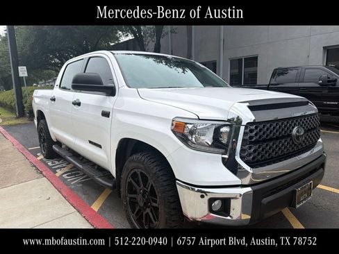 Used 2021 Toyota Tundra SR5 RWD image 1