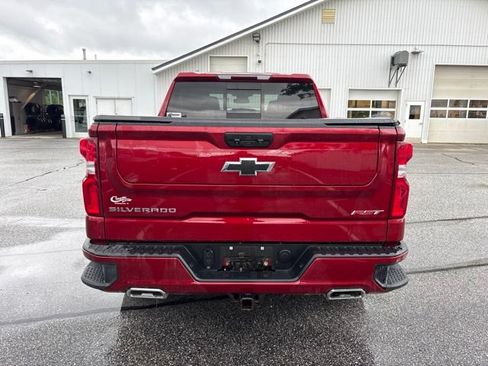 Used 2022 Chevrolet Silverado 1500 RST w/ Convenience Package II AWD/4WD image 3