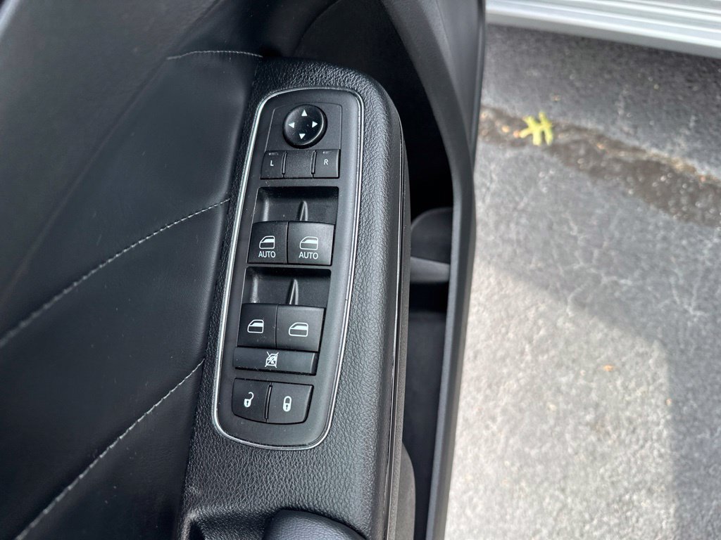 Used 2021 Dodge Charger SXT w/ Plus Group AWD/4WD image 21