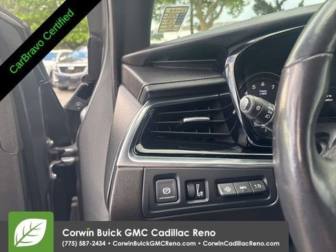 Used 2022 Cadillac XT6 Sport w/ Technology Package AWD/4WD image 17